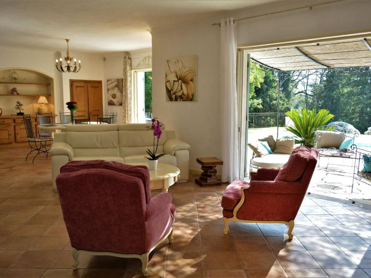 Peaceful Villa In Saint Paul De Vence With Pool 외부 사진